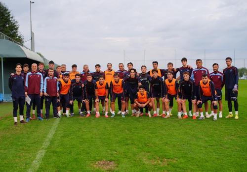 Trabzonspor Teknik Direktörü Thomas Reis'ten U19 takımına ziyaret