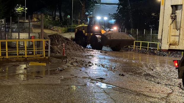 Rize'de sağanak taşkına neden oldu