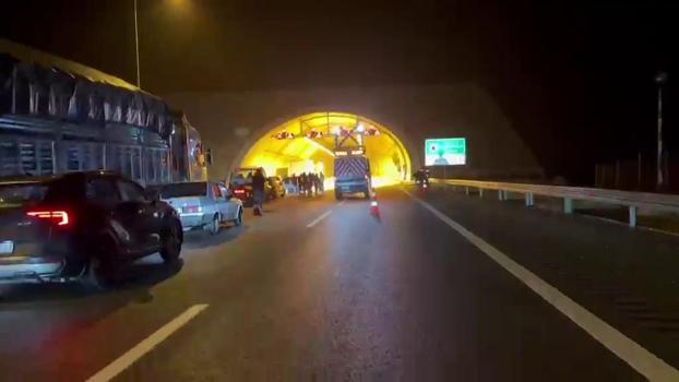 Kuzey Marmara Otoyolu'nda tünelde TIR yangını