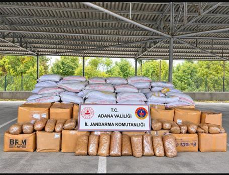 Adana'da 8 ton kaçak tütün ele geçirildi