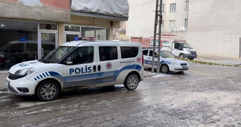 Erzurum’da kahvede silahlı kavga: 2 yaralı