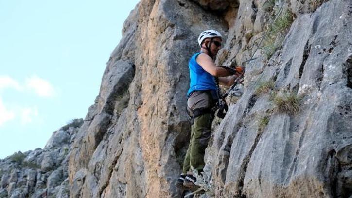 Görme engelli milli dağcı Turhan'dan 517 basamaklı parkura başarılı tırmanış