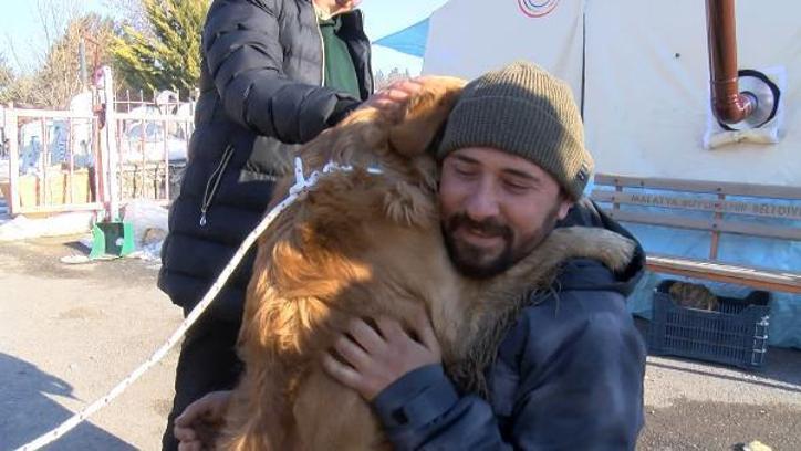 Depremin gönüllü kahramanları; enkazdan 5 gün sonra kurtarılan köpek, köyün umudu oldu
