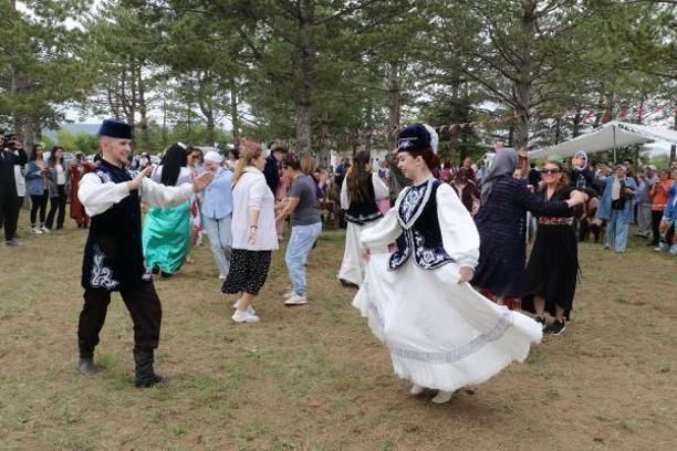 Eskişehirli Tatarların festival coşkusu