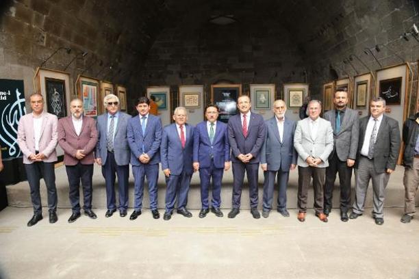Kayseri'de, Kelime-i Tevhid Hat Sergisi açıldı