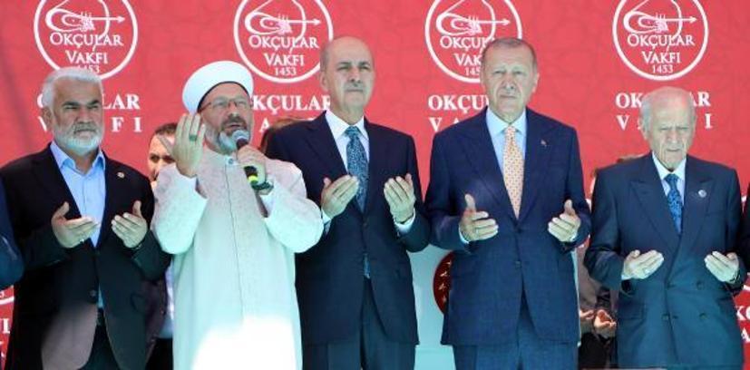 Erdoğan: Biz Türkiye Yüzyılı'nı inşa ederken, onların tek yapacağı zafer anıtını seyretmek olacak