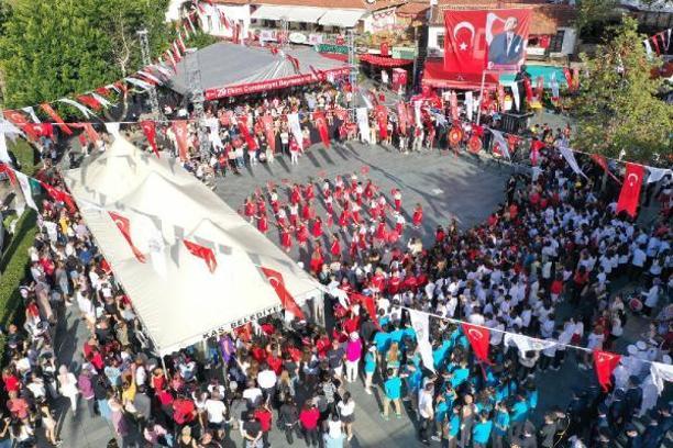 Kaş'ta Cumhuriyet Bayramı törenle kutlandı