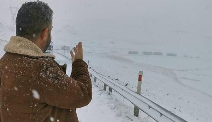Kars'ta 7 köy yolu ulaşıma kapandı (2)