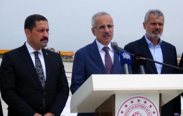 Bakan Uraloğlu: Hatay Havalimanı 29 Mart’ta çift yönlü uçuşa açılıyor