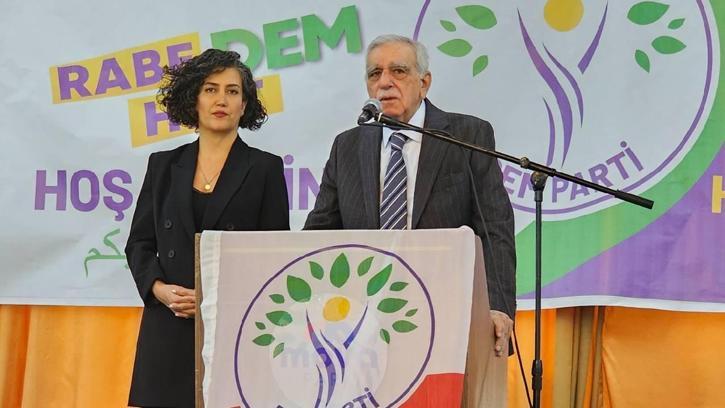 Mardin'de büyükşehir ve 6 ilçeyi DEM Parti, 4 ilçeyi  AK Parti kazandı