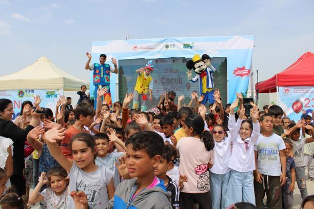 Malatya'da, depremzede çocuklar için 23 Nisan etkinliği düzenlendi