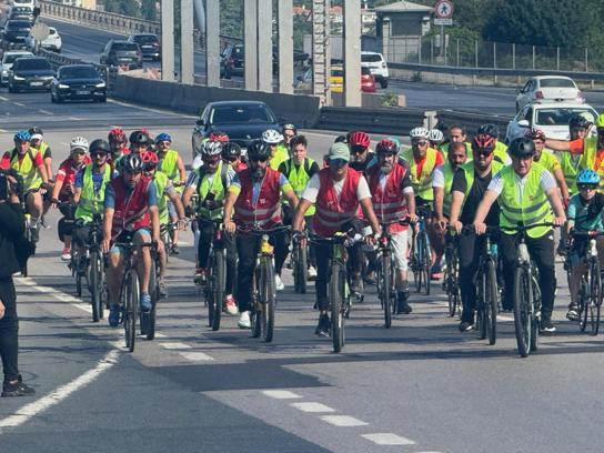 İstanbul - 15 Temmuz Şehitler Köprüsü'nde '15 Temmuz'Dan Gazze'ye Özgürlük İçin Pedal Çevir' Etkinliği