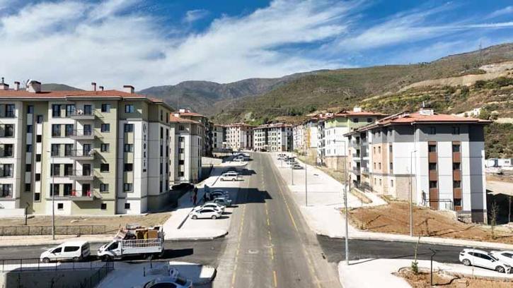 Hatay Gülderen'de 2 bin 681 afet konutu tamamlandı