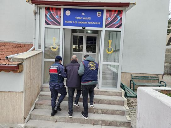 Yozgat'ta firari hükümlü çatıda yakalandı