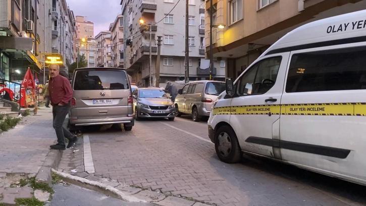İstanbul- Bahçelievler'de telefonla tehdit edip para istediler, ret cevabı alınca iş yerini kurşunladılar