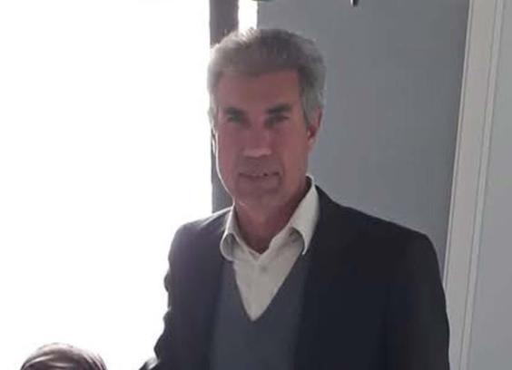 Yem karma makinesine düşüp öldü