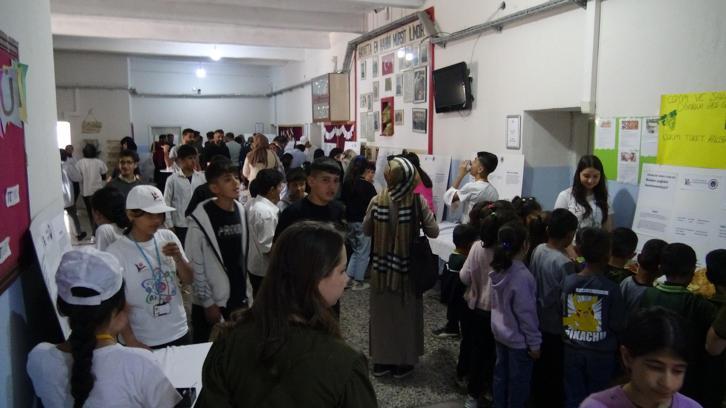Gercüş’te geleceğin mucitleri, projelerini sergiledi