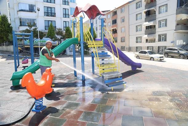Canik'te parklar tertemiz ve güvenli