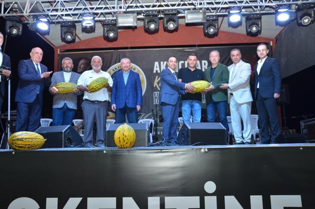 Akıncılar'da Kültür Sanat ve Kavun Festivali coşkuyla kutlandı