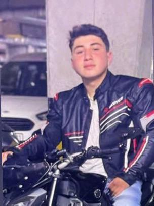 İstanbul - Beylikdüzü'nde otomobilin çarptığı motokurye hayatını kaybetti