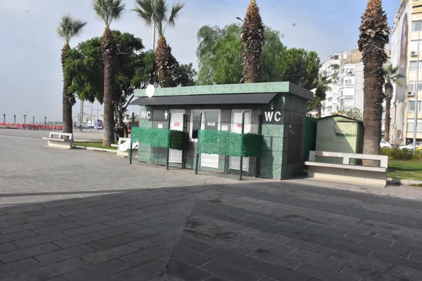 İzmir Karşıyaka'daki tuvalet davasını bölge sakinleri kazandı