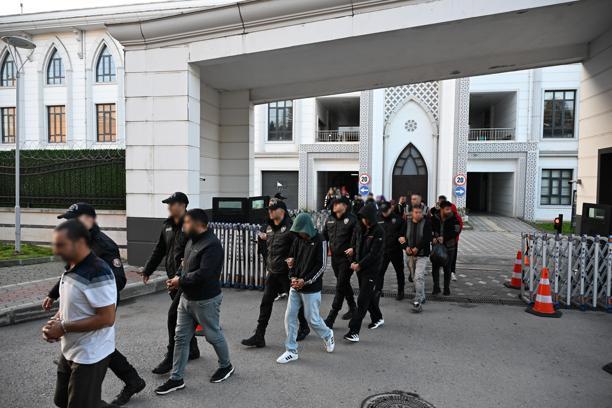 Kocaeli merkezli 11 ilde bungalov dolandırıcılığı operasyonu: 37 gözaltı