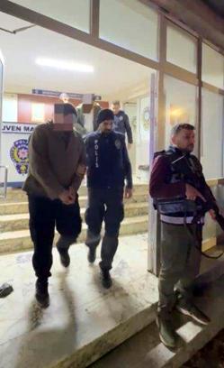 Kırklareli'de 6 kaçak göçmen yakalandı, 5 organizatör tutuklandı