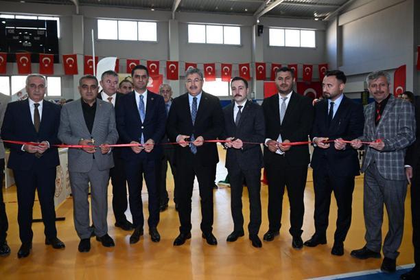 Hasanbeyli’de 4'üncü Kitap Fuarı açıldı