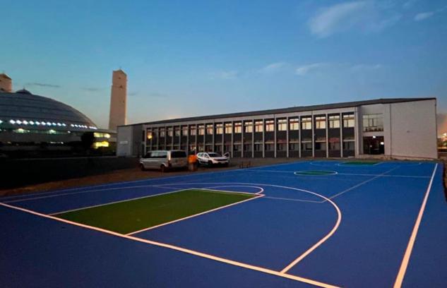 Erzincan’da okul bahçeleri kauçuk zeminle kaplandı