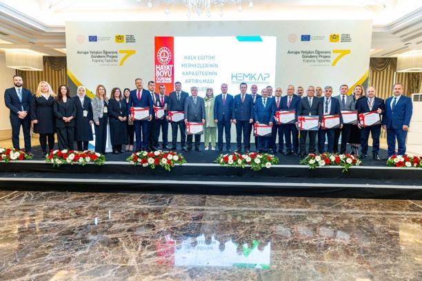 Niğde Halk Eğitim Merkezi Türkiye genelinde en başarılı 10 kurum arasına girdi