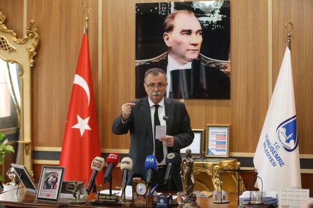 'Hizmet üretmeye devam ediyoruz'