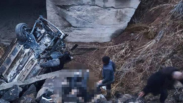 Sivas'ta otomobil menfeze devrildi; 1 ölü, 2 yaralı