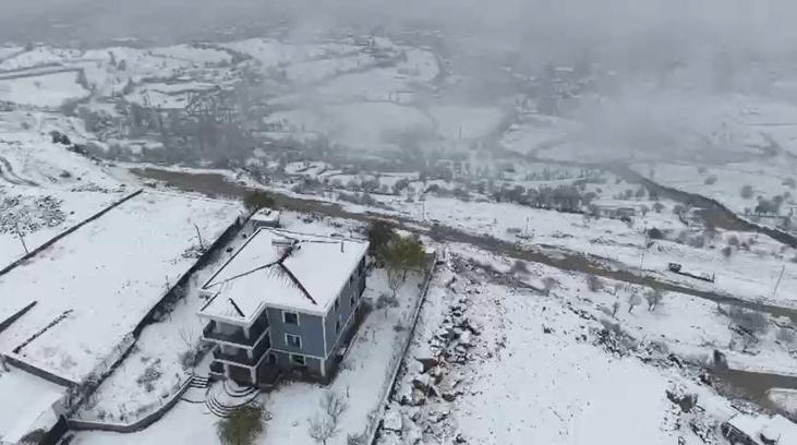 Şırnak'ta kar yağışı