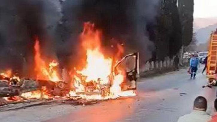 Aydın'da kaza sonrası iki araç da alev aldı: 2 yaralı