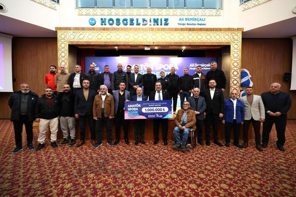 Yüreğir Belediyesi'nden amatör spora 1 milyon lira
