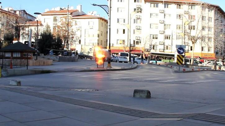 Fünyeyle patlatılan poşetten ayakkabı kutusu çıktı