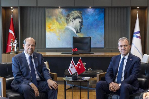 KKTC’nin 5’inci Cumhurbaşkanı Tatar’dan MBB Başkanı Seçer’e ziyaret