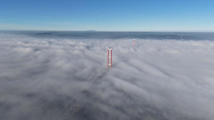 1915 Çanakkale Köprüsü siste kayboldu