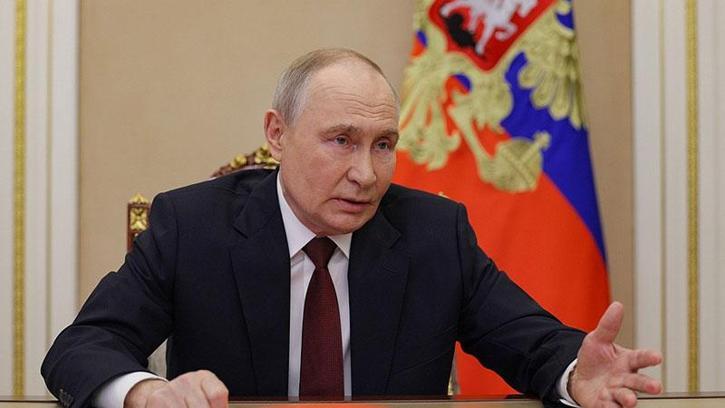 Putin: Barış için top artık Kiev ve Brüksel'de