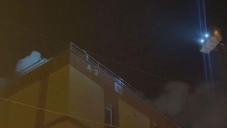 Başakşehir'de ayakkabı imalathanesinde çıkan yangın söndürüldü