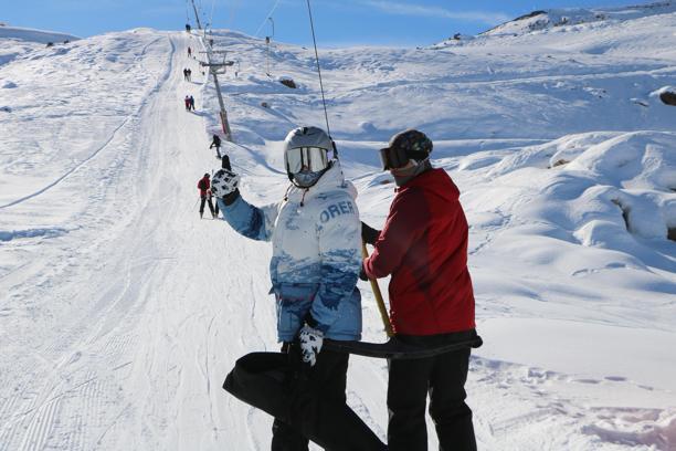 Hakkari'deki Mergabütan Kayak Merkezi'nde sezon açıldı