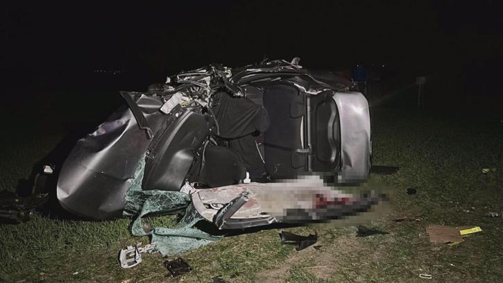 Çanakkale'de 2 otomobil çarpıştı: 5 ölü, 1 yaralı (2)