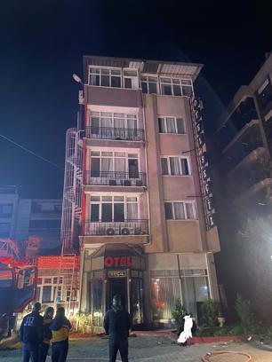 Manisa'da otelde çıkan yangın zarara yol açtı