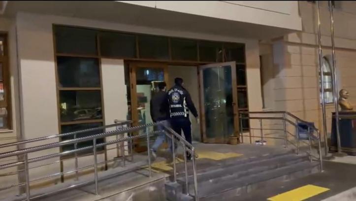 İstanbul - Ataşehir'de kırmızı ışıkta duran sürücüyü darbeden şüpheli yakalandı