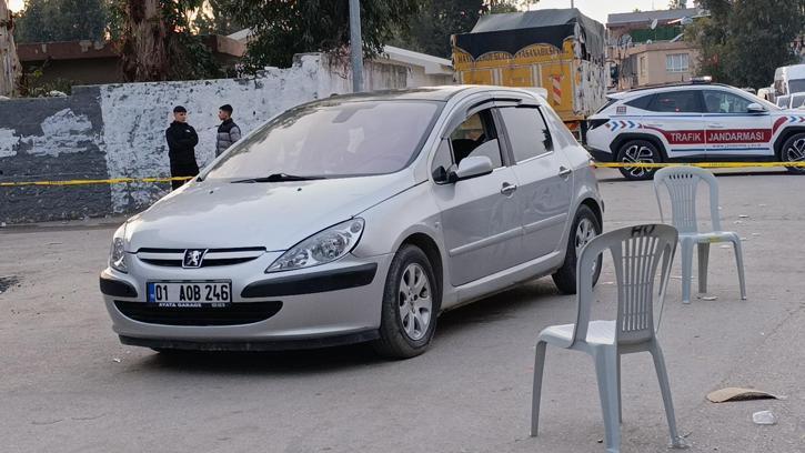 Sokak düğününde karşılaşan husumetliler silahla çatıştı: 1 ölü, 1 yaralı