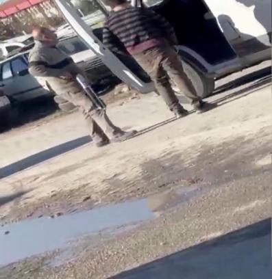 Sokak hayvanlarını toplama ekibinde görevli 2 personeli darbeden baba ve oğlu tutuklandı