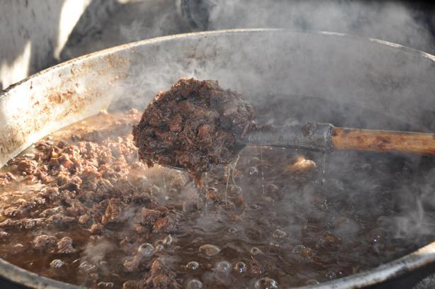 Mardin’de kavurma hazırlıkları, sazlı türkülü başladı / Ek fotoğraflar