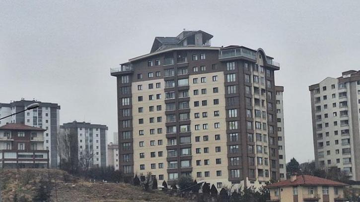 Sosyal medyada gündem olan 'apartman üstü villa' fotoğrafı açı yanıltması çıktı