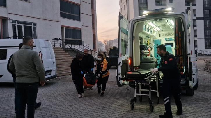 Diyarbakır’da kadın, evinde çöp poşeti içinde ölü bulundu