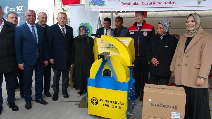 Kilis'te çiftçilere makine ve gübre desteği